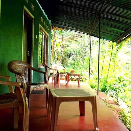 Haniffas Holiday Inn Kandy Luaran gambar